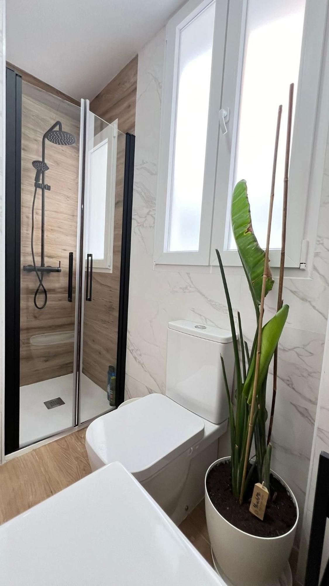 גרנדה Hermosos Apartamentos En Pleno Centro מראה חיצוני תמונה