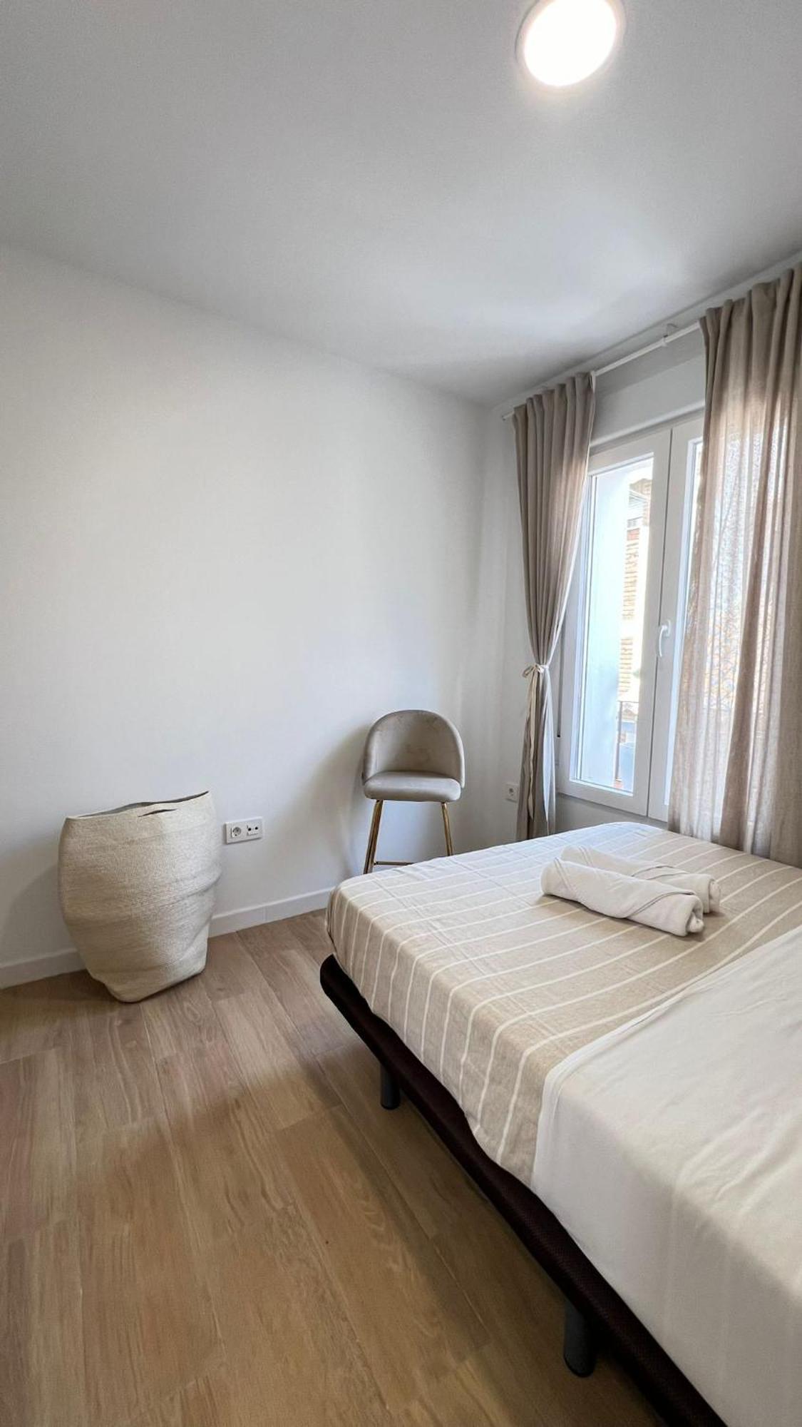 גרנדה Hermosos Apartamentos En Pleno Centro מראה חיצוני תמונה