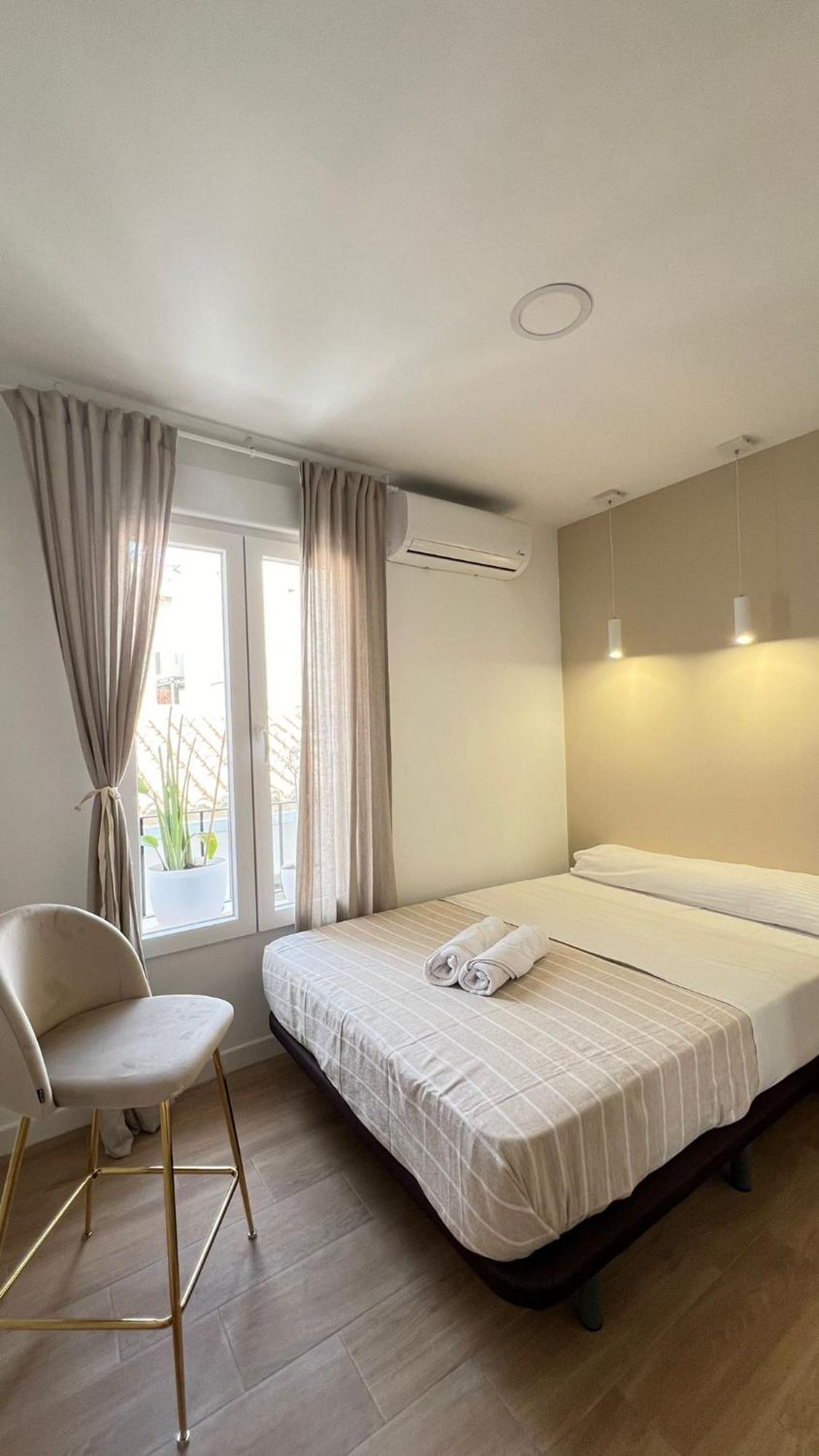 גרנדה Hermosos Apartamentos En Pleno Centro מראה חיצוני תמונה