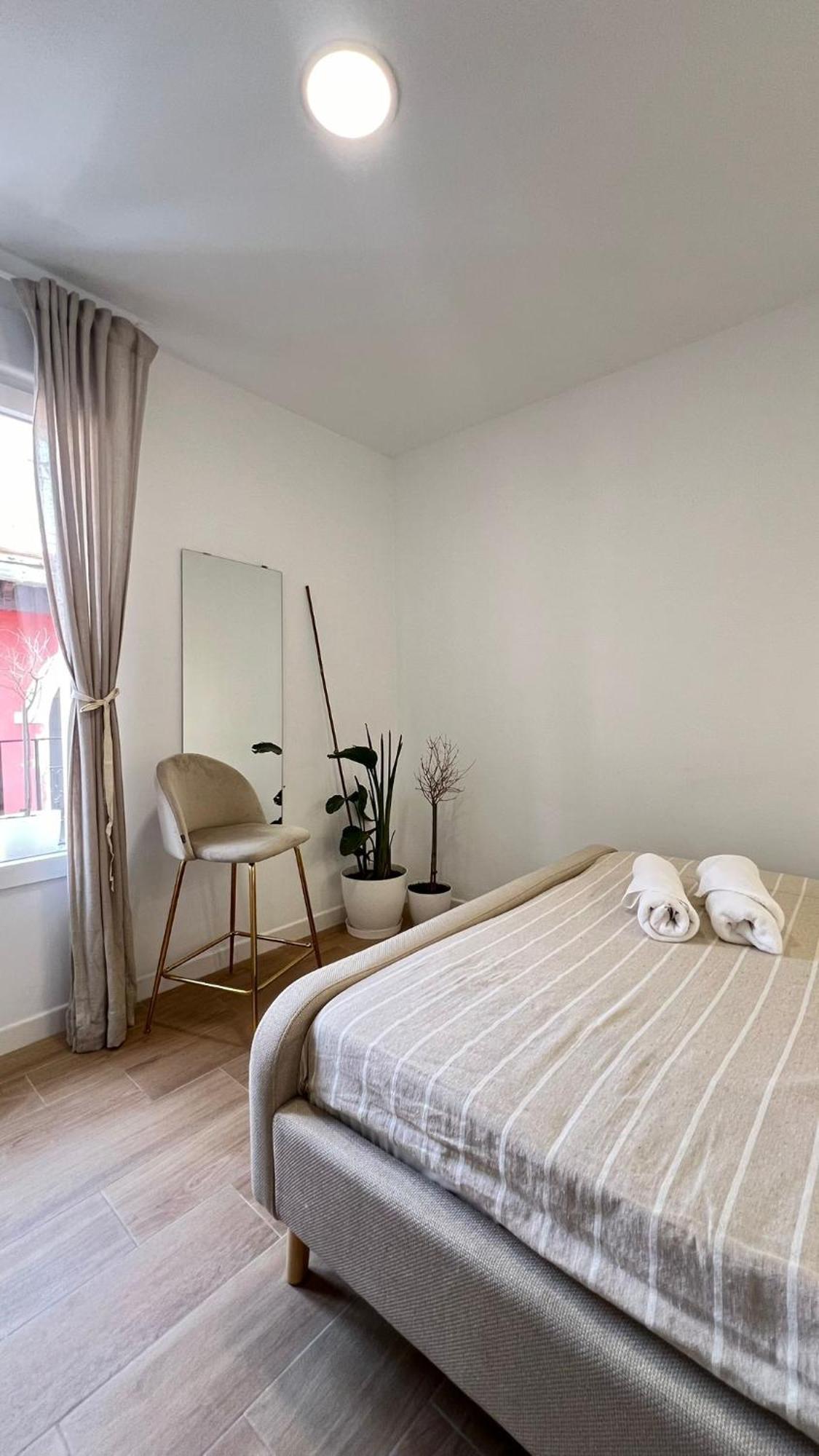 גרנדה Hermosos Apartamentos En Pleno Centro מראה חיצוני תמונה