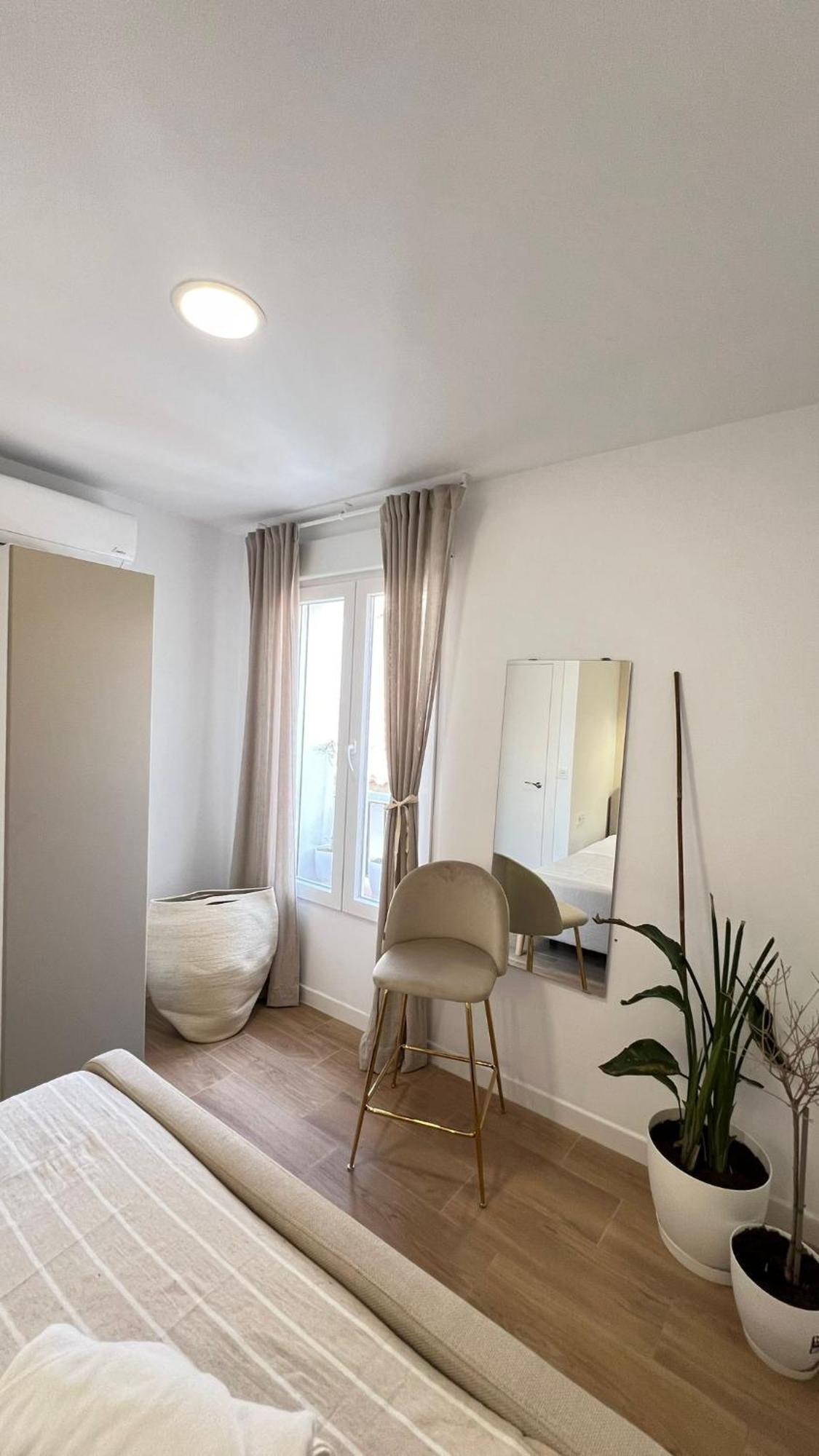 גרנדה Hermosos Apartamentos En Pleno Centro מראה חיצוני תמונה