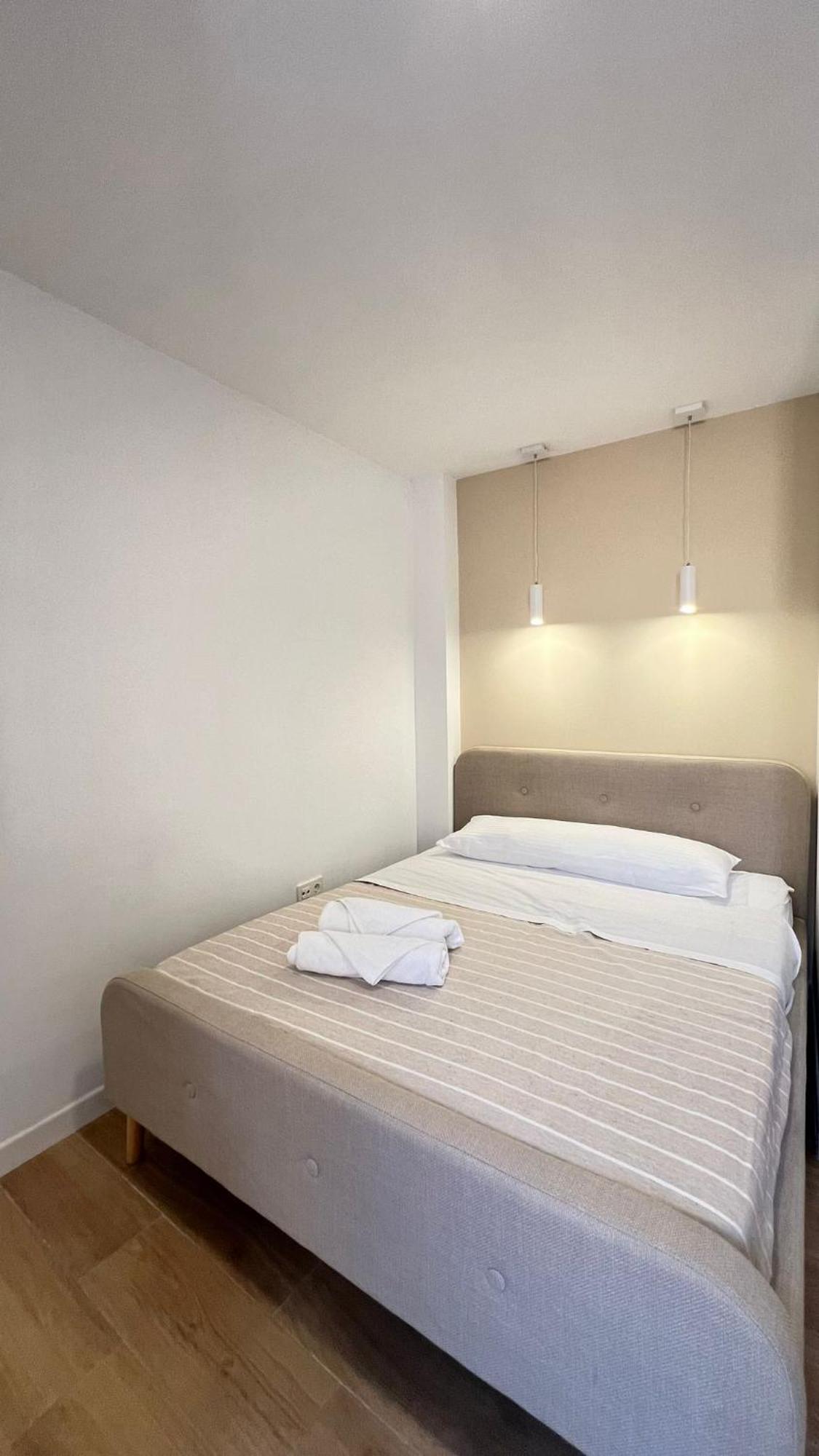 גרנדה Hermosos Apartamentos En Pleno Centro מראה חיצוני תמונה